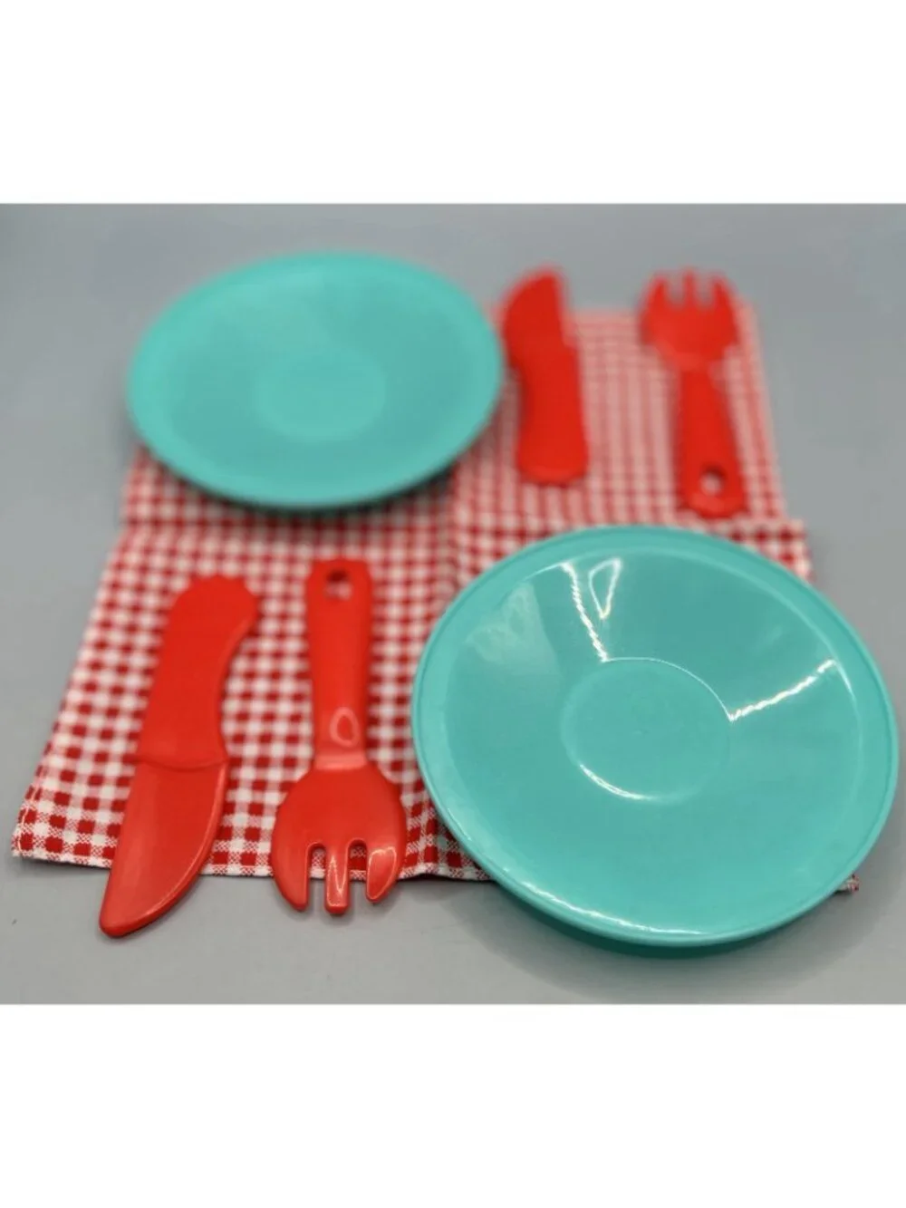 Vintage Little Tikes Backyard Picnic Play Food Plates Utensils 14 Pieces
